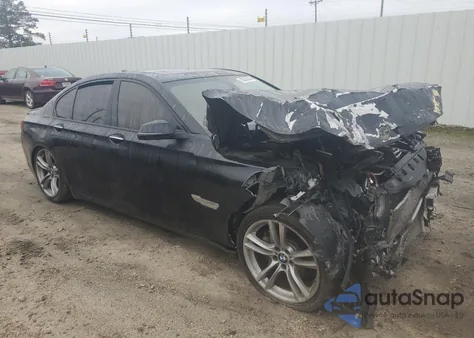 2013 BMW 740 I из США, поврежденный, VIN WBAYA6C5XDD143771